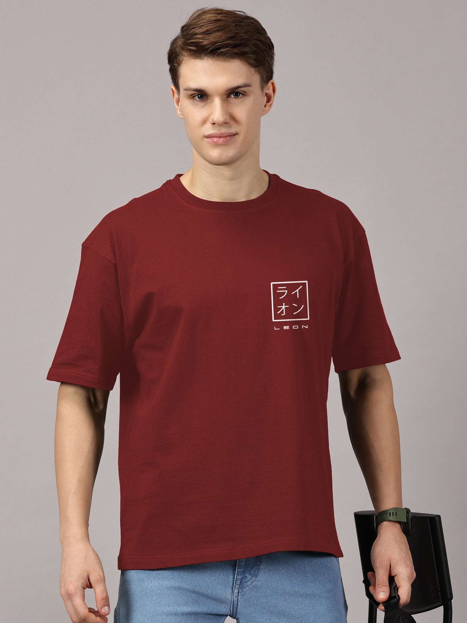 Oversized : Leon Stamp Printed T-Shirt