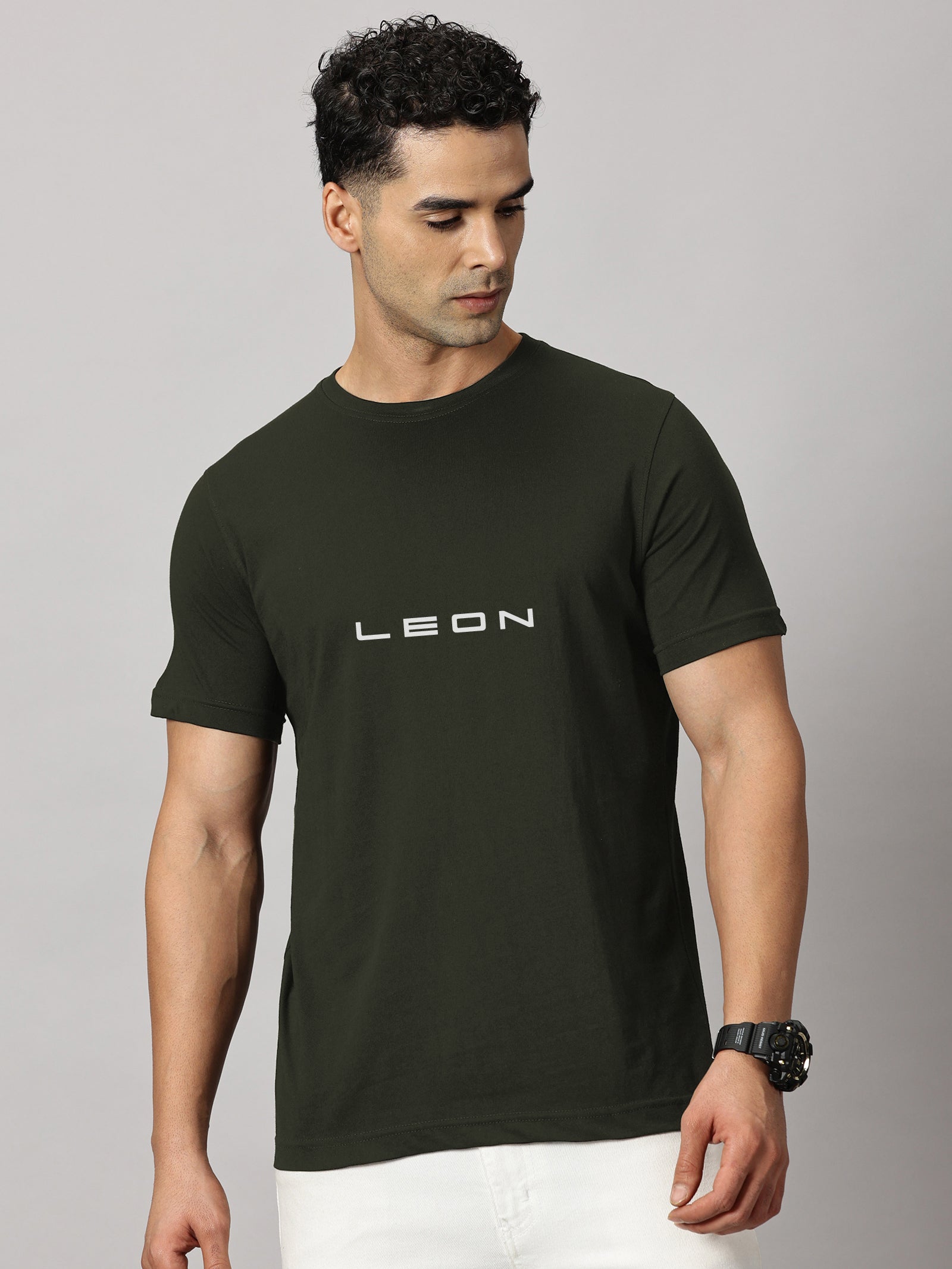 Basics : LEON Printed T-Shirt