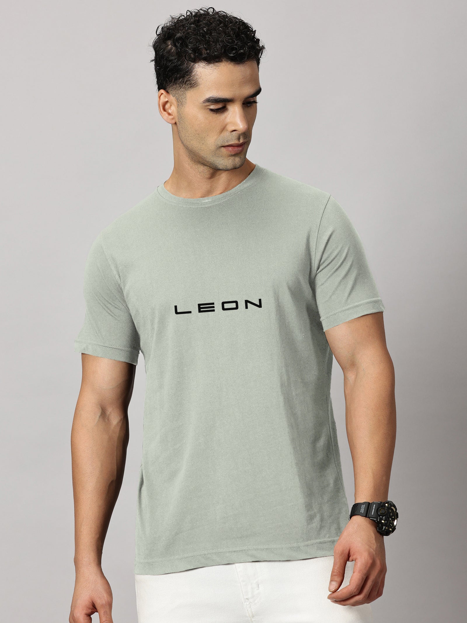 Basics : LEON Printed T-Shirt