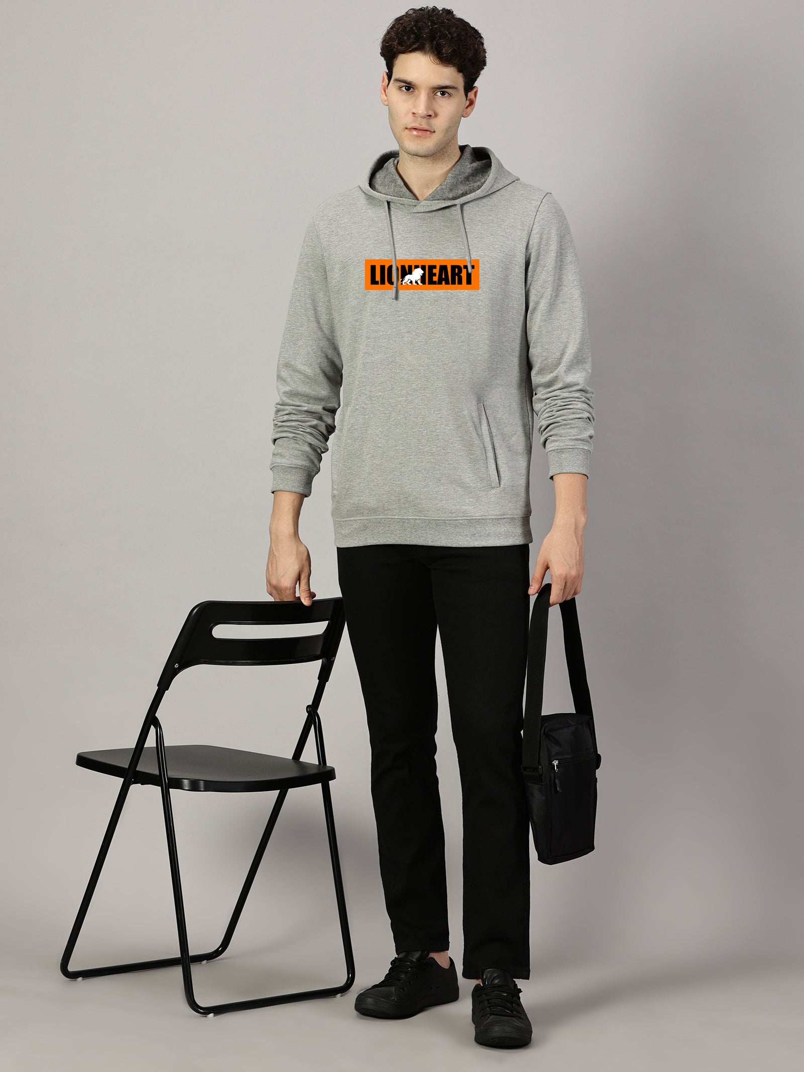 Sweatshirt : Lion Heart Printed Hoodie