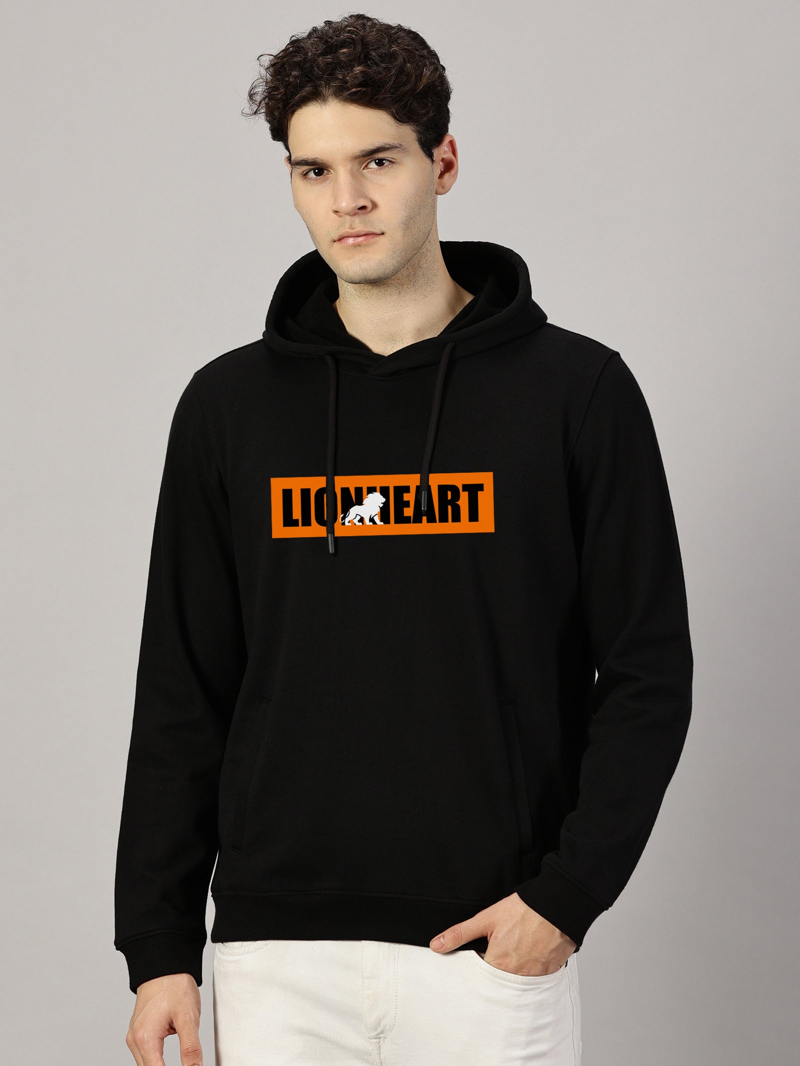 Sweatshirt : Lion Heart Printed Hoodie