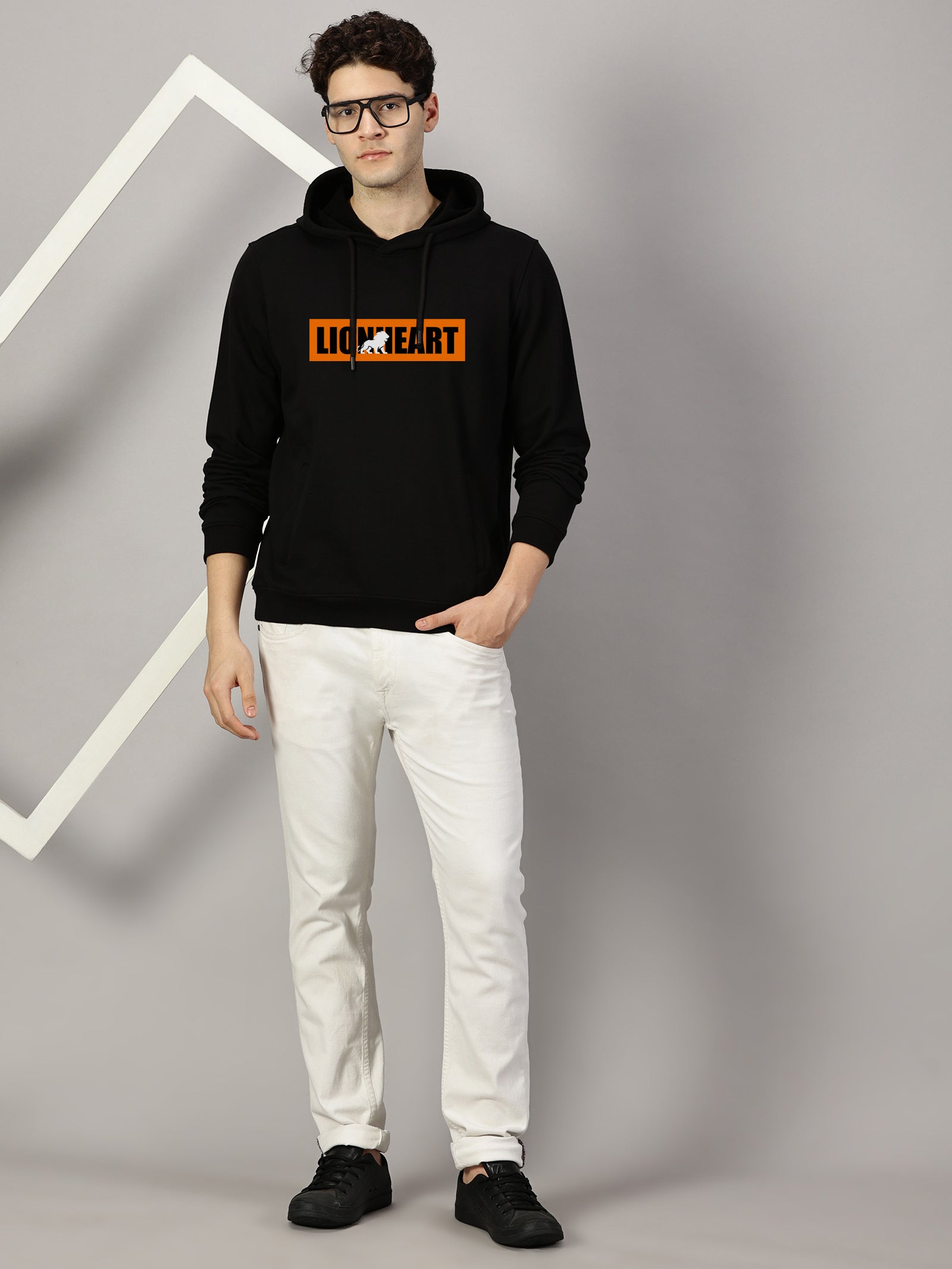 Sweatshirt : Lion Heart Printed Hoodie