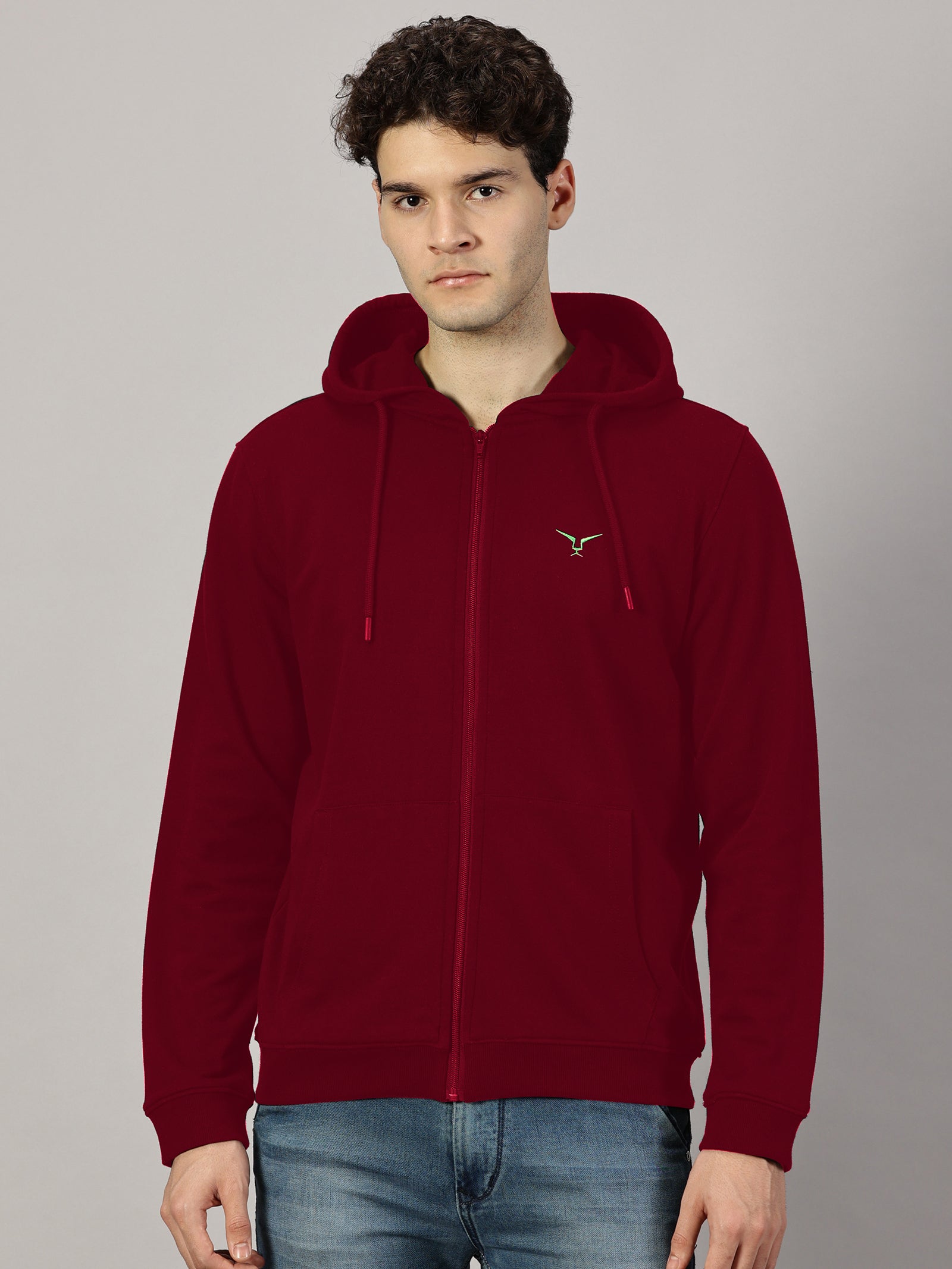 Sweatshirt :Solid Zipper Full Sleeve Hoodie