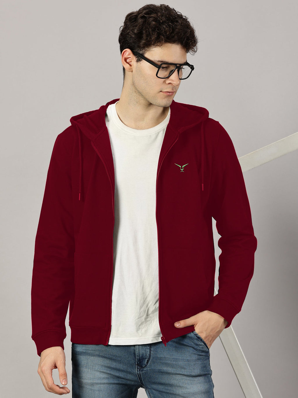 Sweatshirt :Solid Zipper Full Sleeve Hoodie