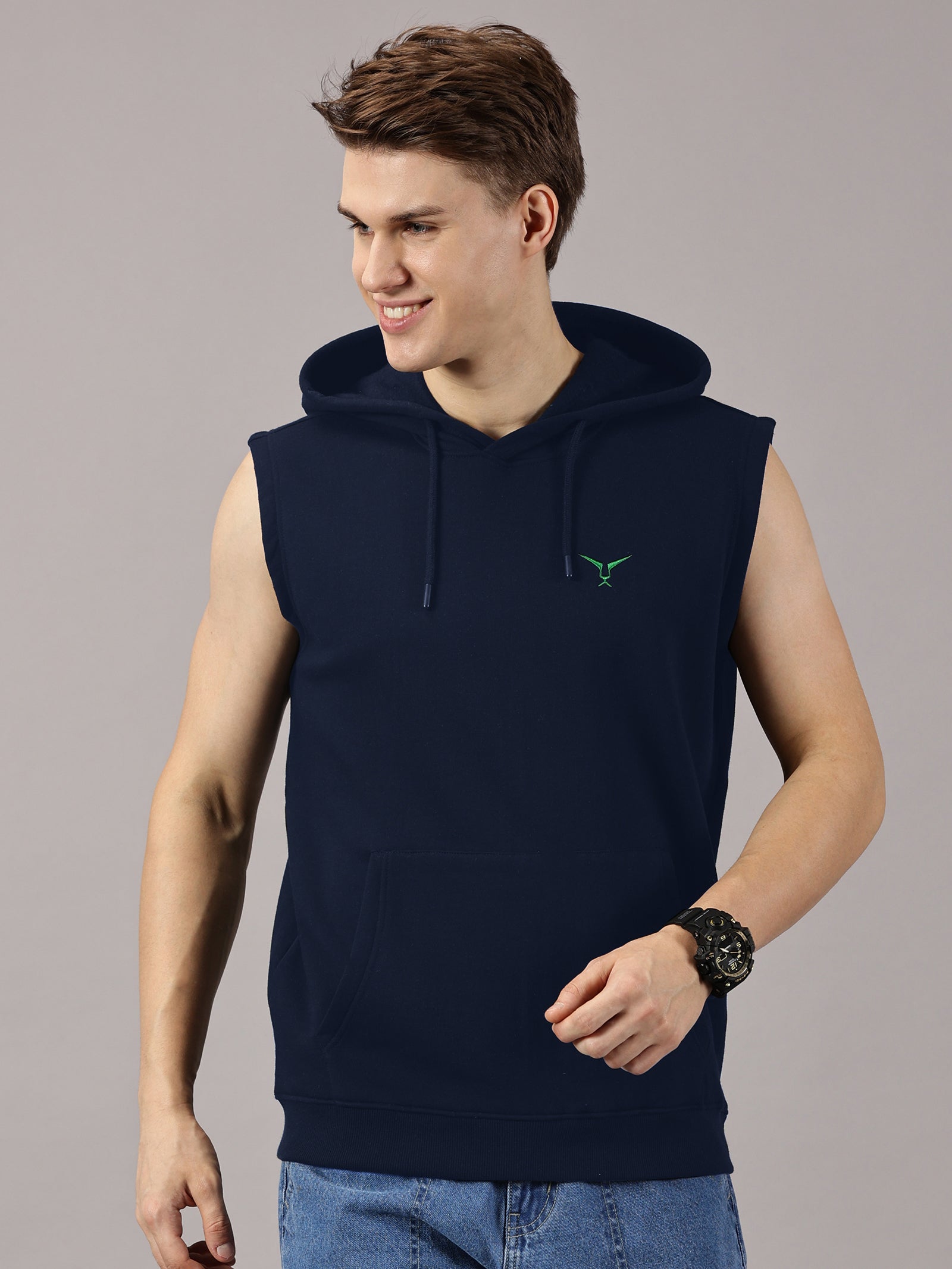 Sweatshirt :Solid Sleeveless Hoodie