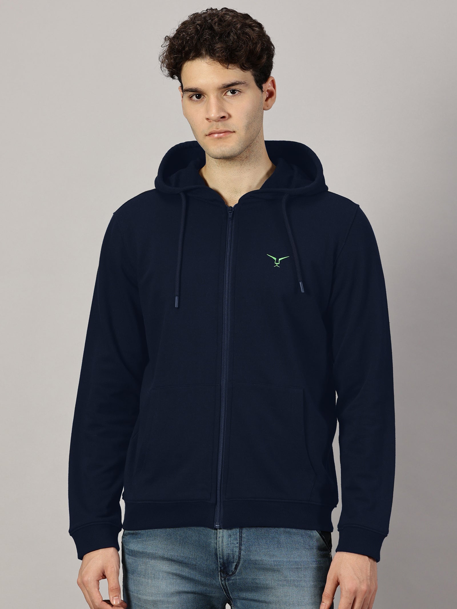 Sweatshirt :Solid Zipper Full Sleeve Hoodie