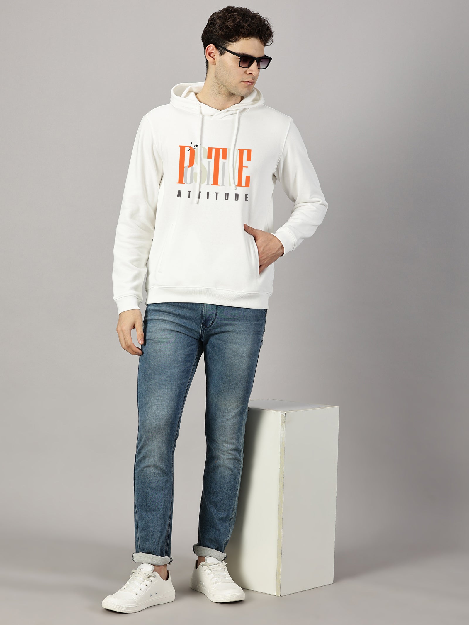Sweatshirt : Positive Attitude Hoodie