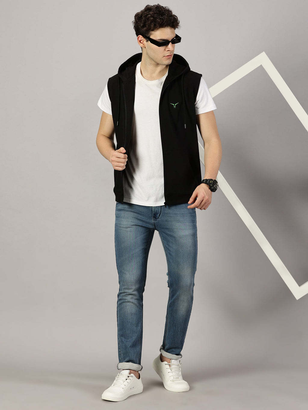Sweatshirt : Sleeveless Zipper Jacket