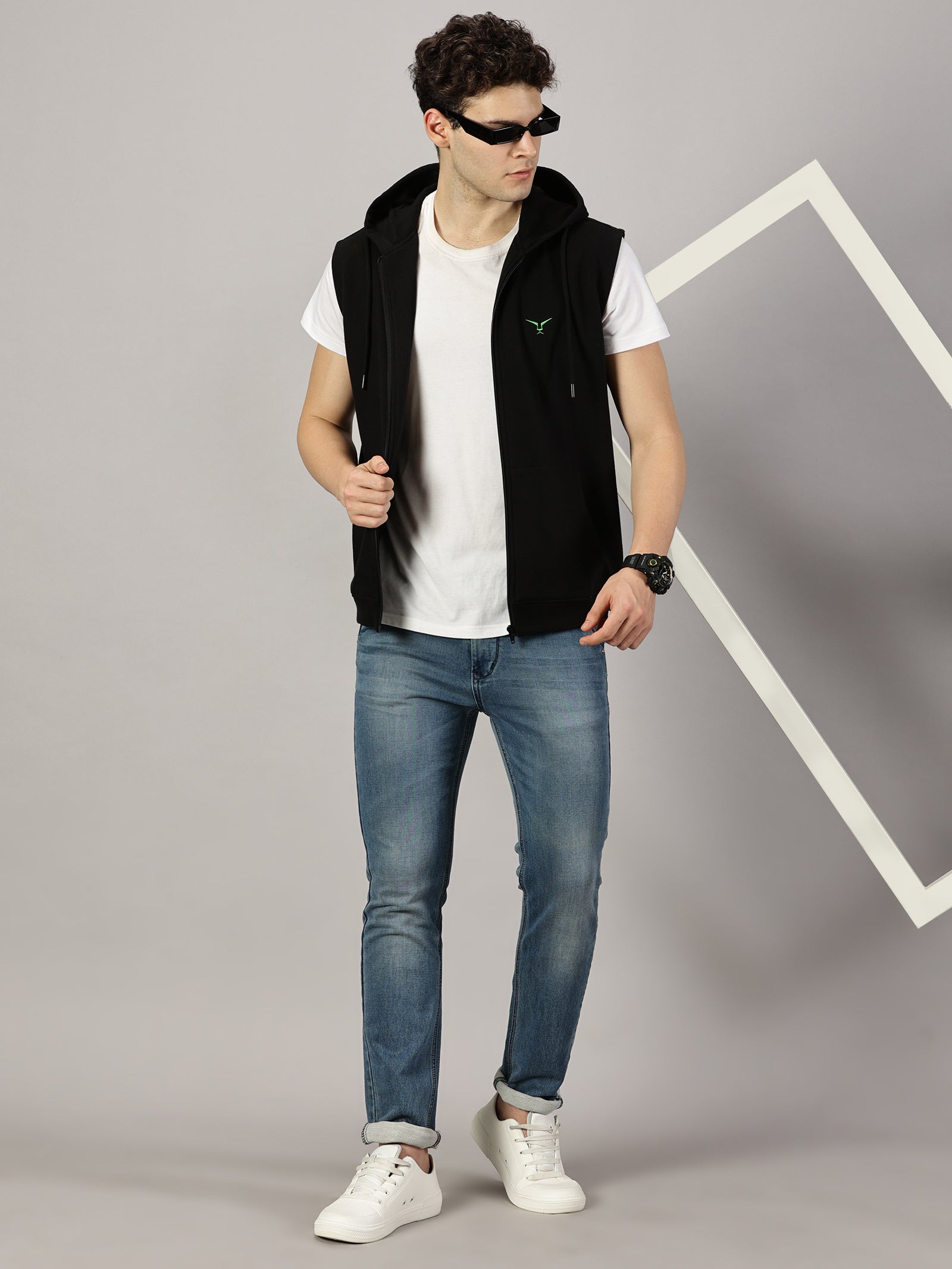 Sweatshirt : Sleeveless Zipper Jacket