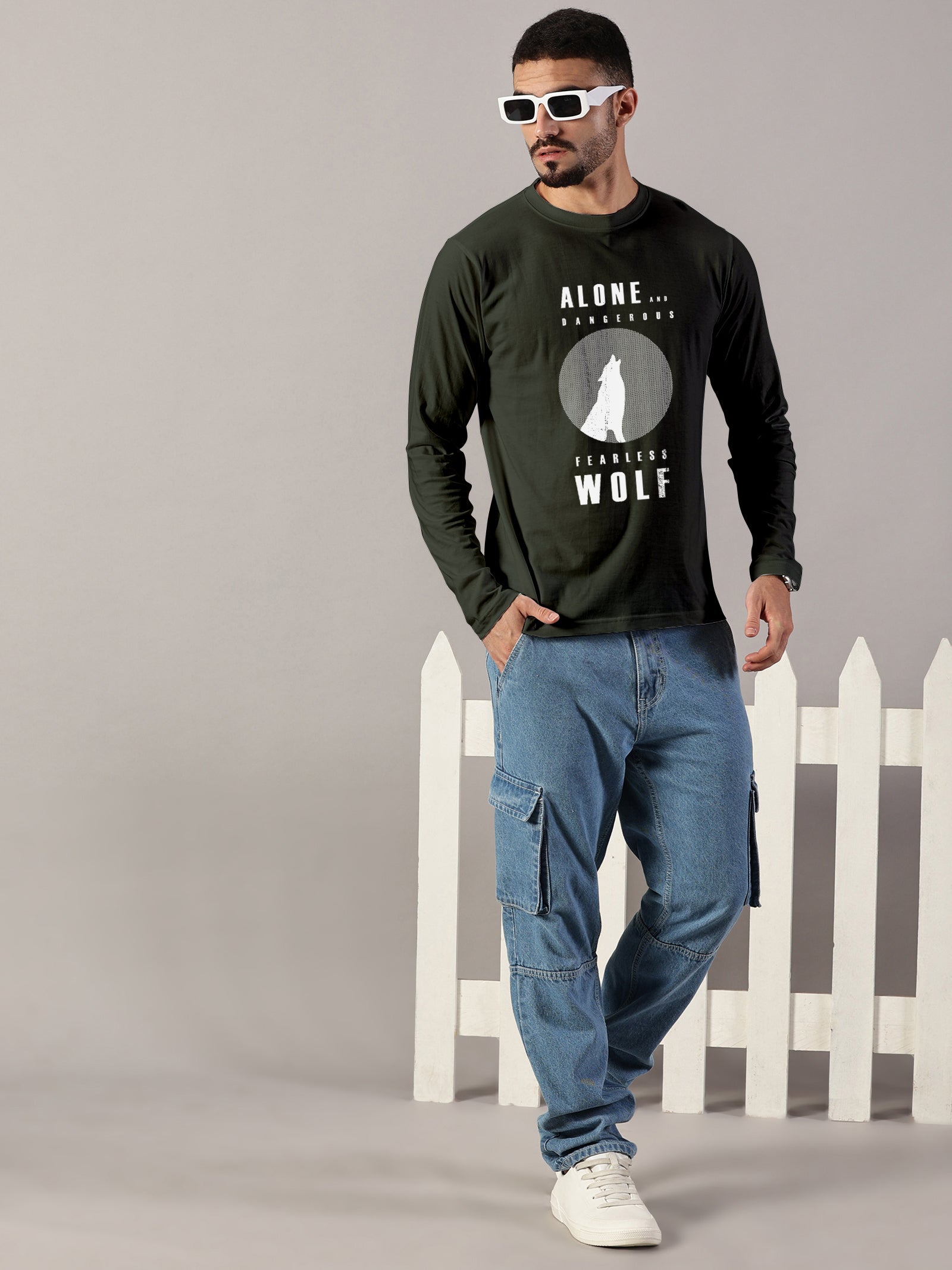 Basics : Wolf Printed T-Shirts