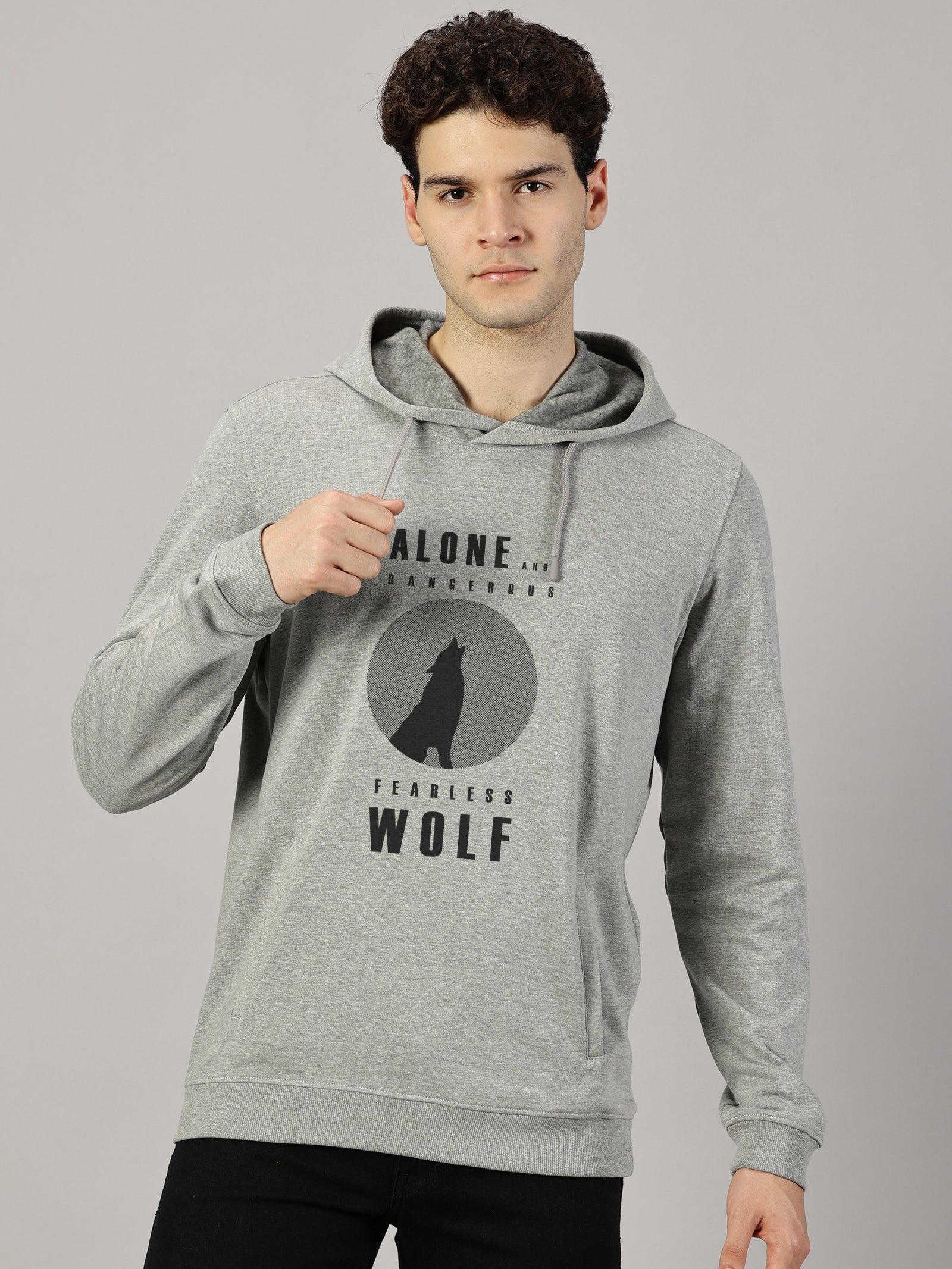 Sweatshirt : Wolf Printed Hoodie