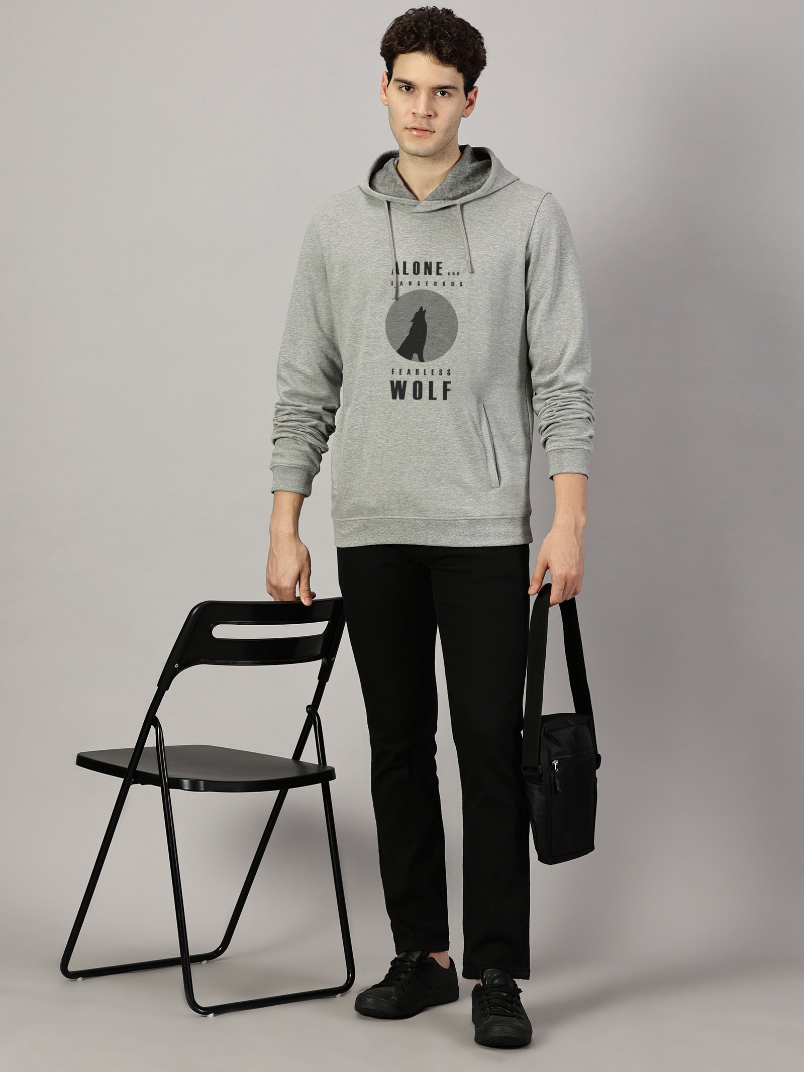 Sweatshirt : Wolf Printed Hoodie
