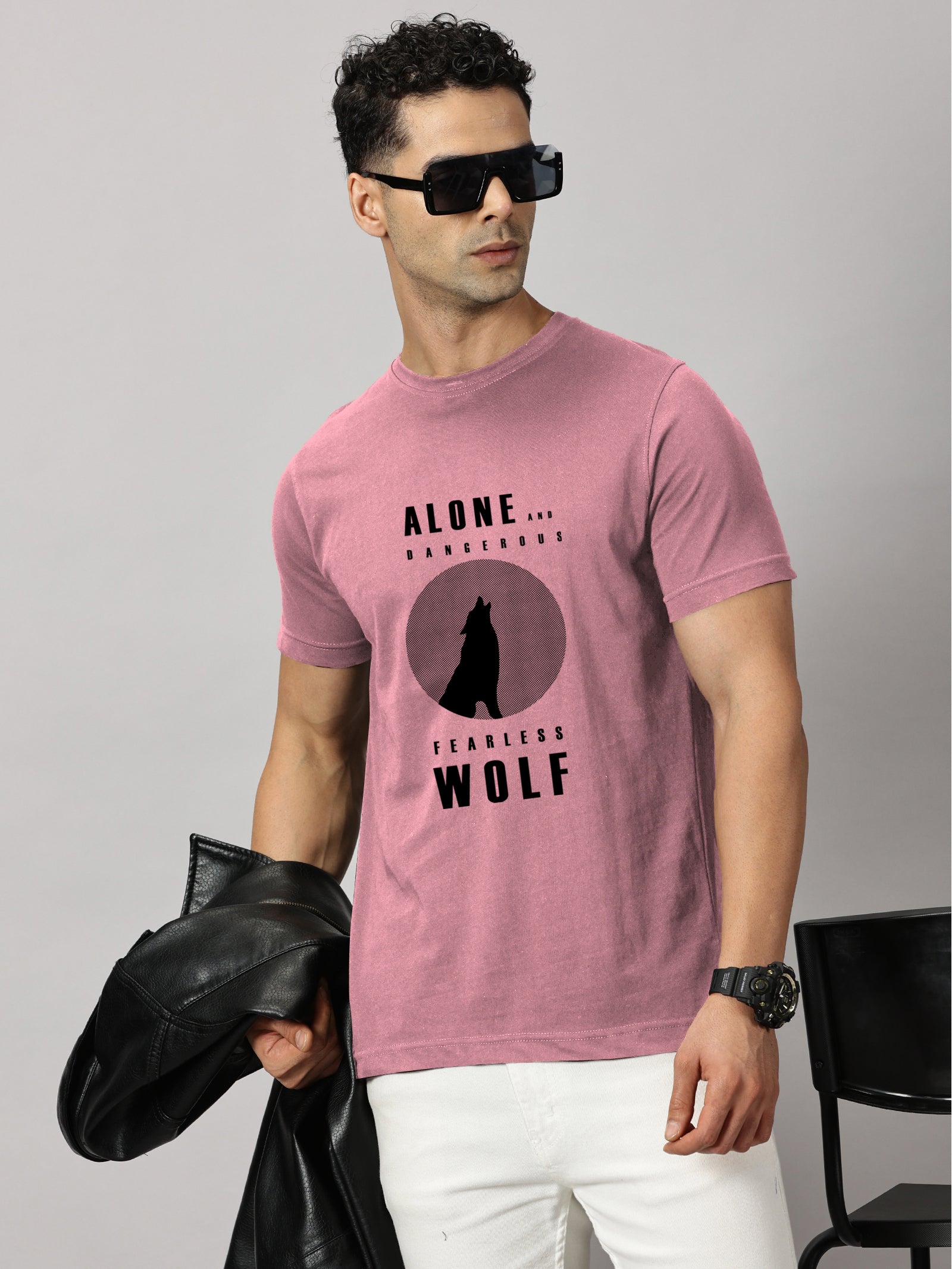 Basics : Wolf Printed T-Shirt