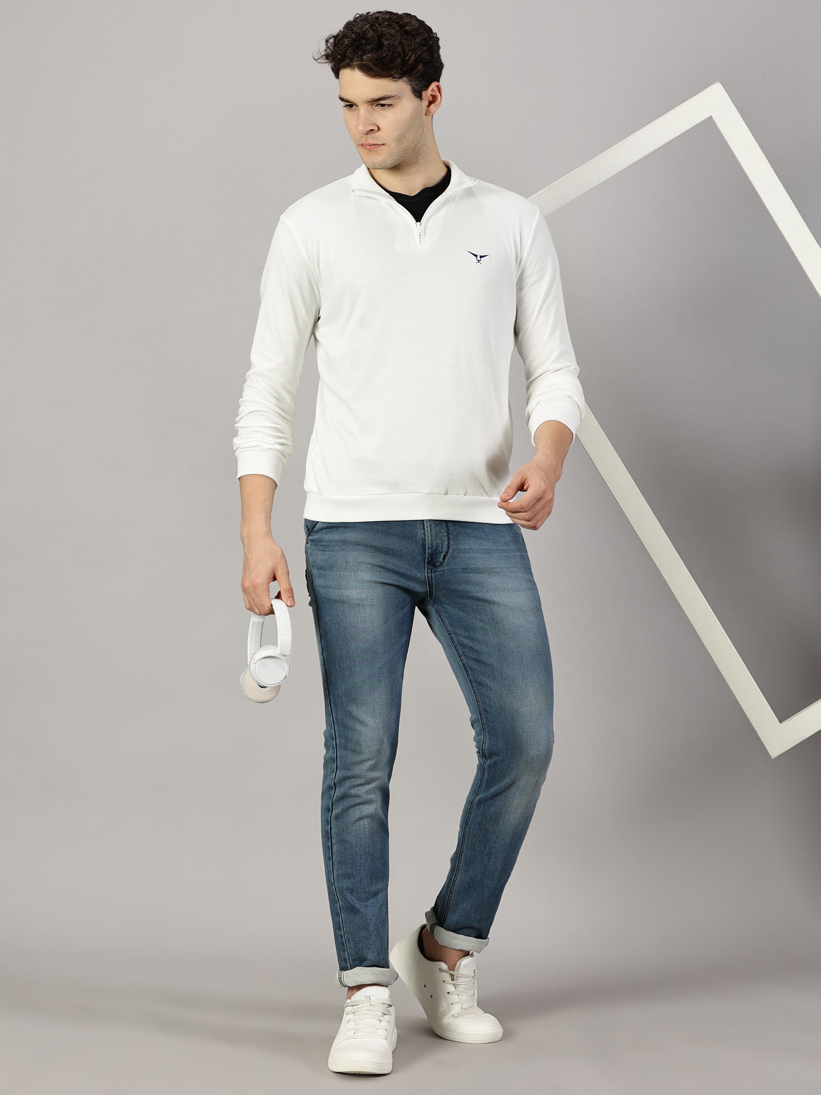 Sweatshirt : High Neck Half Zipper