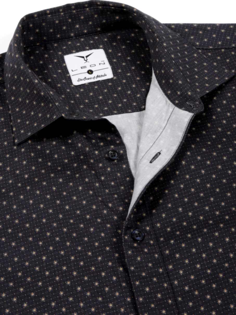 LEON Mens Floral printed Slim Fit Off White Halfsleeve Navy Shirt